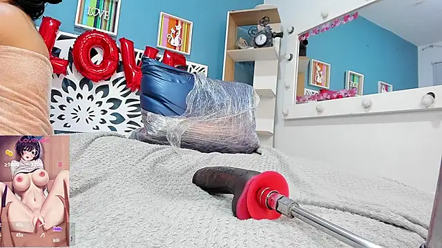 valerie lya online show from February 2025 08:36:01 PM