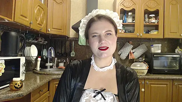 LizaCakes online show from October 2025 12:17:02 PM