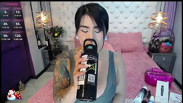 Snapshot of Nara_belen chatting on December 2024 03:32:01 AM Nara belen online show from December 2024 03:32:01 AM