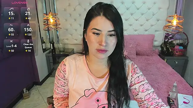 Snapshot of Nara_belen chatting on December 2024 03:31:02 AM Nara belen online show from December 2024 03:31:02 AM