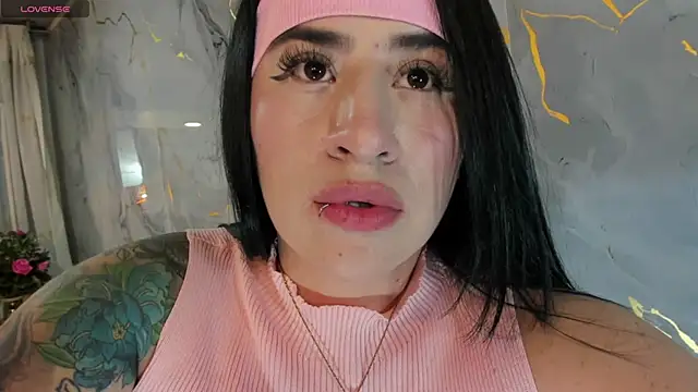 Snapshot of Nara_belen chatting on February 2025 09:21:02 AM Nara belen online show from February 2025 09:21:02 AM