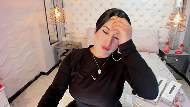 Snapshot of Nara_belen chatting on February 2025 03:14:02 AM Nara belen online show from February 2025 03:14:02 AM