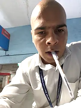 Vickyrajput009 online show from February 2026 11:14:01 AM