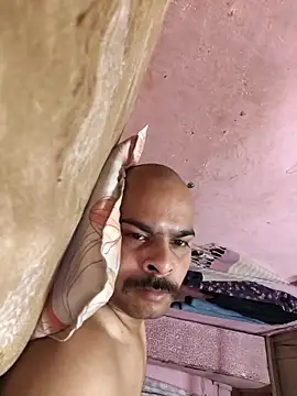 Vickyrajput009 online show from April 2026 06:45:01 PM