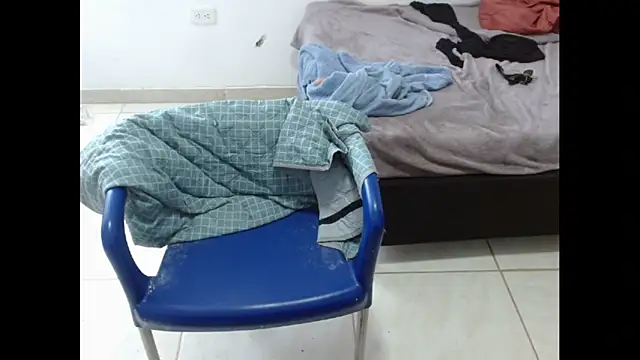 Snapshot of keyklin1 chatting on November 2025 01:02:01 PM keyklin1 online show from November 2025 01:02:01 PM