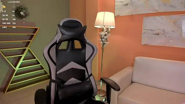 EllaClark online show from February 2025 08:06:02 PM