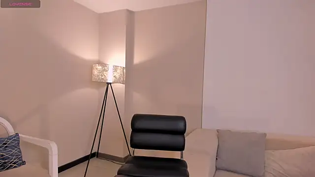 EllaClark online show from September 2025 06:55:02 PM