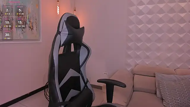 EllaClark online show from September 2025 06:02:01 PM