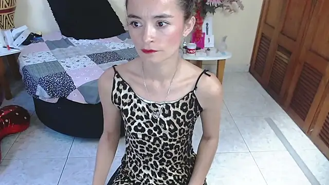 NicoleSantana online show from July 2026 10:12:01 PM