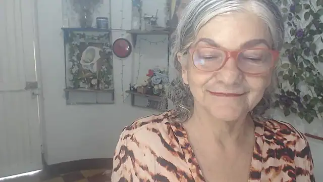 FunnyGrandma online show from February 2026 12:34:02 PM