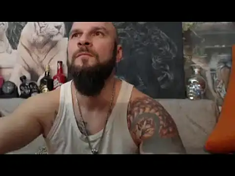 Snapshot of viking_30 chatting on January 2025 07:25:01 PM viking 30 online show from January 2025 07:25:01 PM