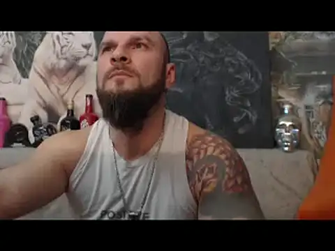 Snapshot of viking_30 chatting on January 2025 07:32:01 PM viking 30 online show from January 2025 07:32:01 PM