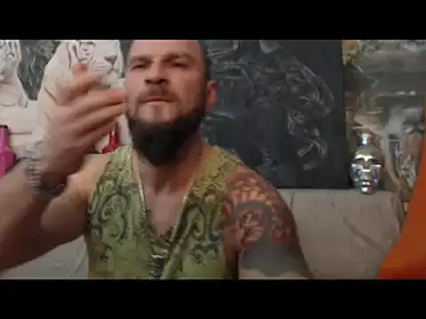 Snapshot of viking_30 chatting on January 2025 07:53:02 PM viking 30 online show from January 2025 07:53:02 PM