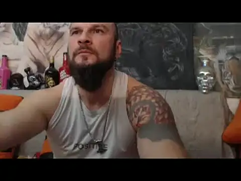 Snapshot of viking_30 chatting on February 2025 06:47:02 PM viking 30 online show from February 2025 06:47:02 PM