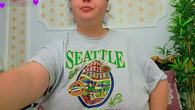 AleshaArabian online show from April 2026 04:01:01 AM