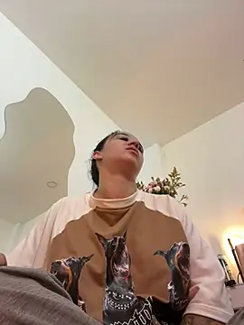 EmmyEvans1 online show from December 2024 07:38:02 PM