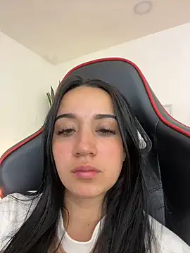 EmmyEvans1 online show from December 2024 10:41:02 PM