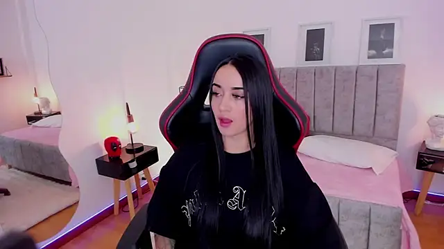 EmmyEvans1 online show from January 2025 07:17:01 PM