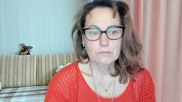 lauraoven online show from March 2025 07:32:02 AM