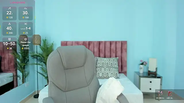 tati saldarriaga online show from December 2025 02:26:01 PM