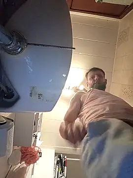 Snapshot of Kw8585kw chatting on December 2025 05:56:02 AM Kw8585kw online show from December 2025 05:56:02 AM