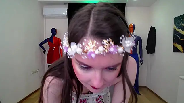 CloudGrace online show from February 2025 06:25:02 AM