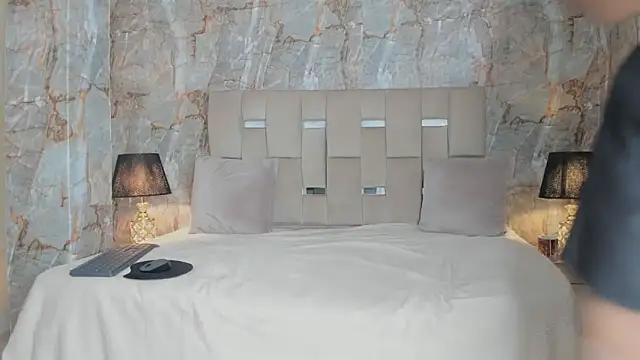 Snapshot of AranzaLatinBlacks chatting on January 2025 12:27:02 PM AranzaLatinBlacks online show from January 2025 12:27:02 PM