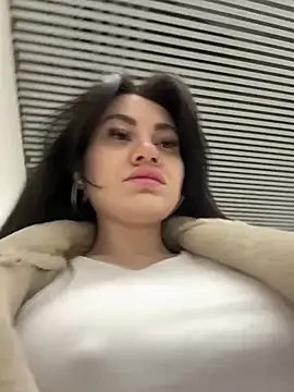 Wet  Bunny online show from March 2025 09:44:02 AM