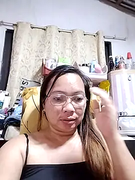 Snapshot of asianwet4u chatting on February 2025 04:26:02 PM asianwet4u online show from February 2025 04:26:02 PM