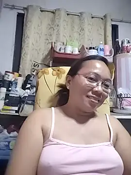 Snapshot of asianwet4u chatting on February 2025 01:53:02 PM asianwet4u online show from February 2025 01:53:02 PM