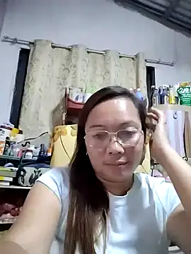 Snapshot of asianwet4u chatting on February 2025 12:13:01 PM asianwet4u online show from February 2025 12:13:01 PM