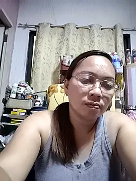 Snapshot of asianwet4u chatting on March 2025 08:16:01 AM asianwet4u online show from March 2025 08:16:01 AM