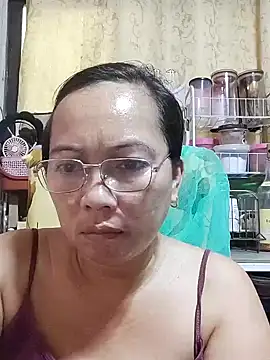 Snapshot of asianwet4u chatting on March 2025 01:23:01 AM asianwet4u online show from March 2025 01:23:01 AM