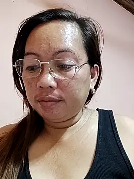 Snapshot of asianwet4u chatting on March 2025 11:07:01 PM asianwet4u online show from March 2025 11:07:01 PM