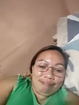 Snapshot of asianwet4u chatting on March 2025 03:37:02 PM asianwet4u online show from March 2025 03:37:02 PM