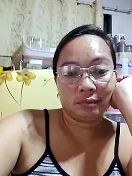 Snapshot of asianwet4u chatting on March 2025 09:55:02 PM asianwet4u online show from March 2025 09:55:02 PM