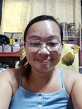 Snapshot of asianwet4u chatting on March 2025 02:07:02 AM asianwet4u online show from March 2025 02:07:02 AM