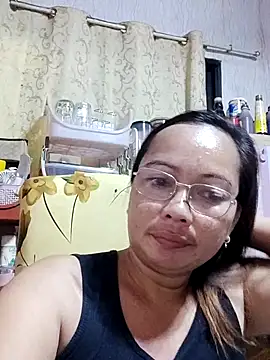 Snapshot of asianwet4u chatting on March 2025 08:26:01 AM asianwet4u online show from March 2025 08:26:01 AM