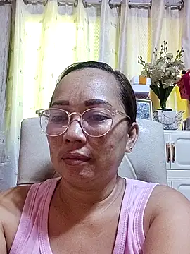 Snapshot of asianwet4u chatting on September 2025 03:06:02 AM asianwet4u online show from September 2025 03:06:02 AM