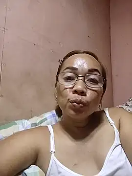 Snapshot of asianwet4u chatting on September 2025 03:49:01 PM asianwet4u online show from September 2025 03:49:01 PM