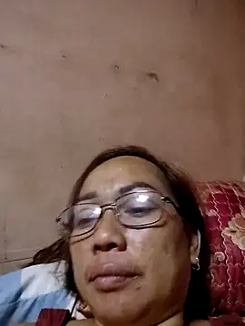 Snapshot of asianwet4u chatting on October 2025 03:23:02 PM asianwet4u online show from October 2025 03:23:02 PM