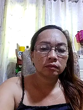 Snapshot of asianwet4u chatting on October 2025 03:29:02 AM asianwet4u online show from October 2025 03:29:02 AM