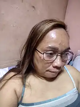 Snapshot of asianwet4u chatting on November 2025 03:58:01 PM asianwet4u online show from November 2025 03:58:01 PM