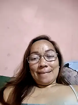 Snapshot of asianwet4u chatting on November 2025 03:49:02 AM asianwet4u online show from November 2025 03:49:02 AM