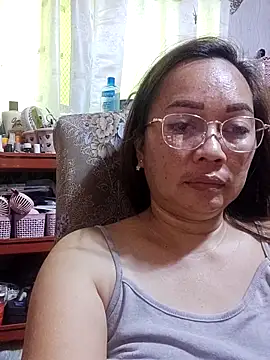 Snapshot of asianwet4u chatting on November 2025 02:43:02 AM asianwet4u online show from November 2025 02:43:02 AM