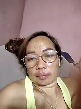 Snapshot of asianwet4u chatting on November 2025 04:46:02 AM asianwet4u online show from November 2025 04:46:02 AM