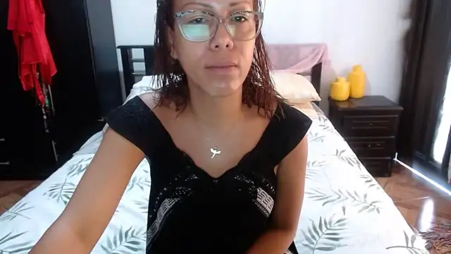 sensual nataliee online show from October 2025 01:42:02 PM