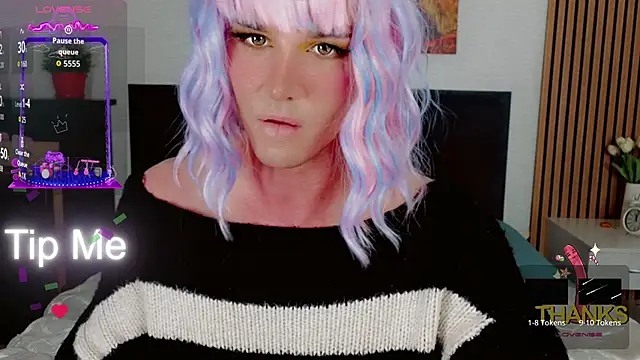 HelenSpellman online show from April 2026 01:49:02 PM