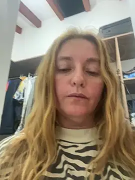 moniquerainx online show from December 2024 02:44:02 AM