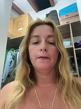 moniquerainx online show from July 2026 04:04:02 AM